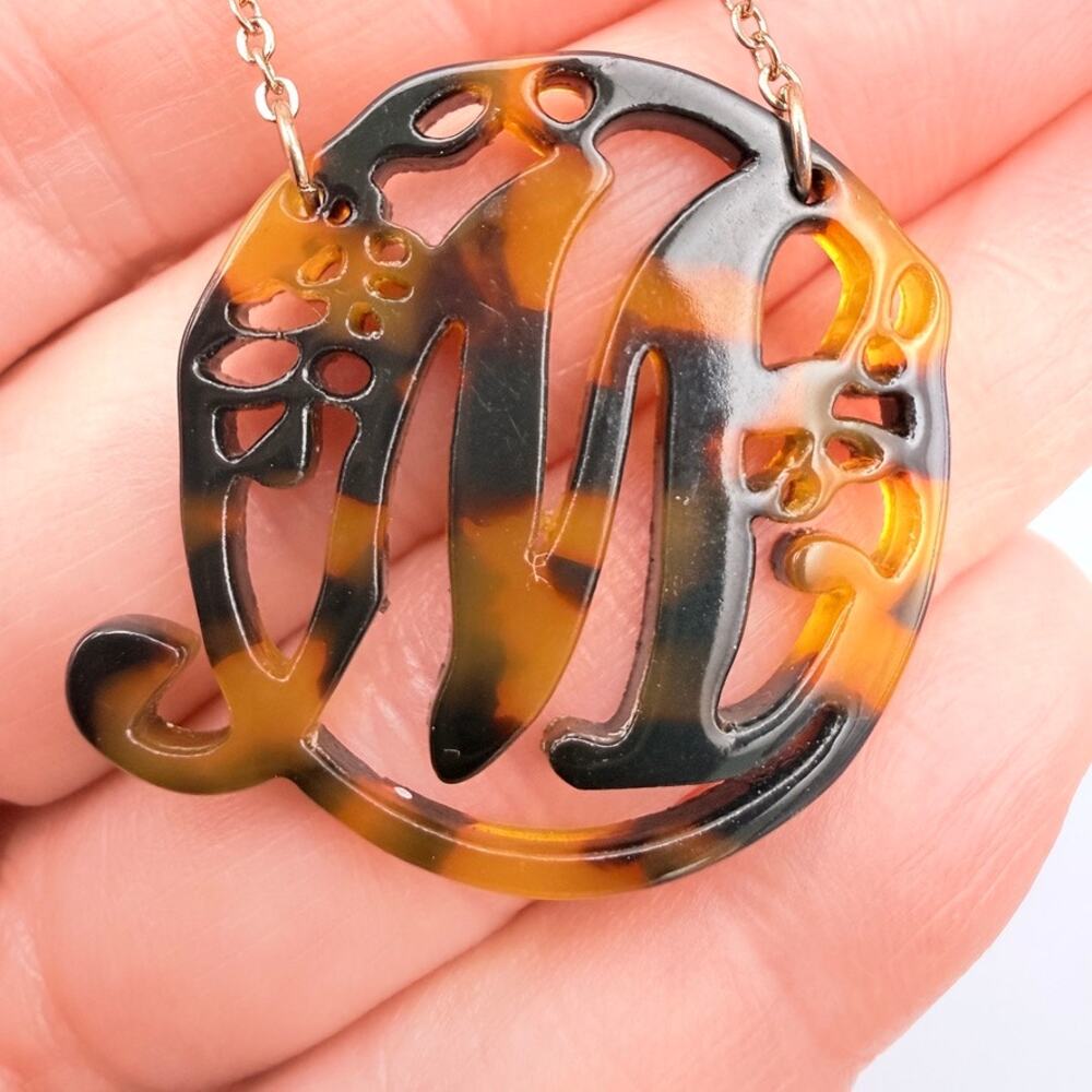 Lot of 8 Vintage Monogram Initials Goldtone Brooch Scarf Clip Brooches M N J - Picture 14 of 16